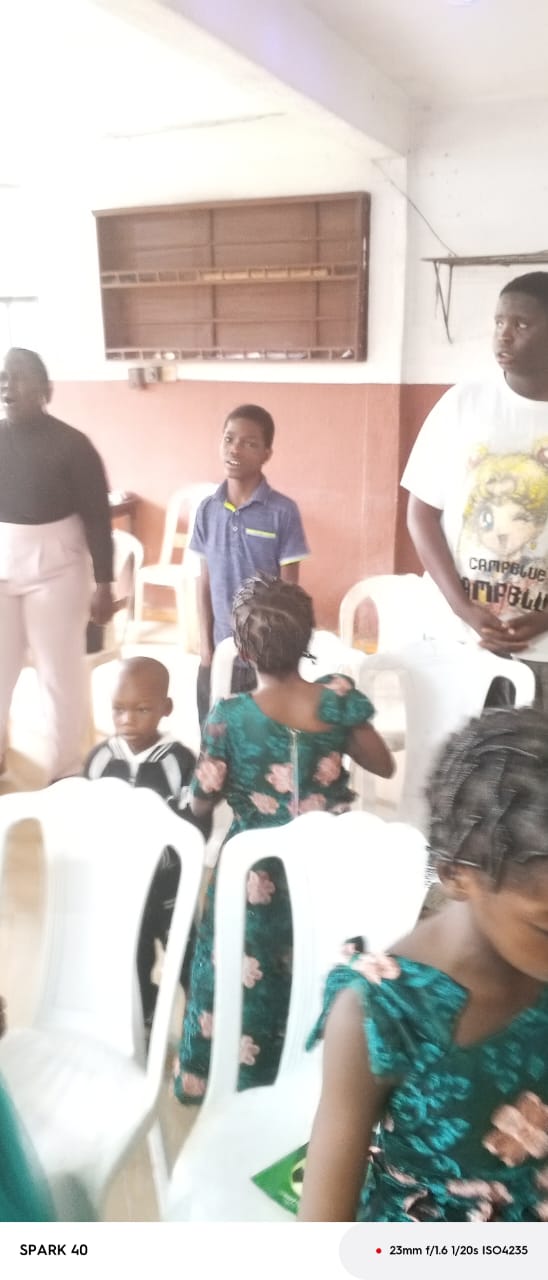 Children and members at church